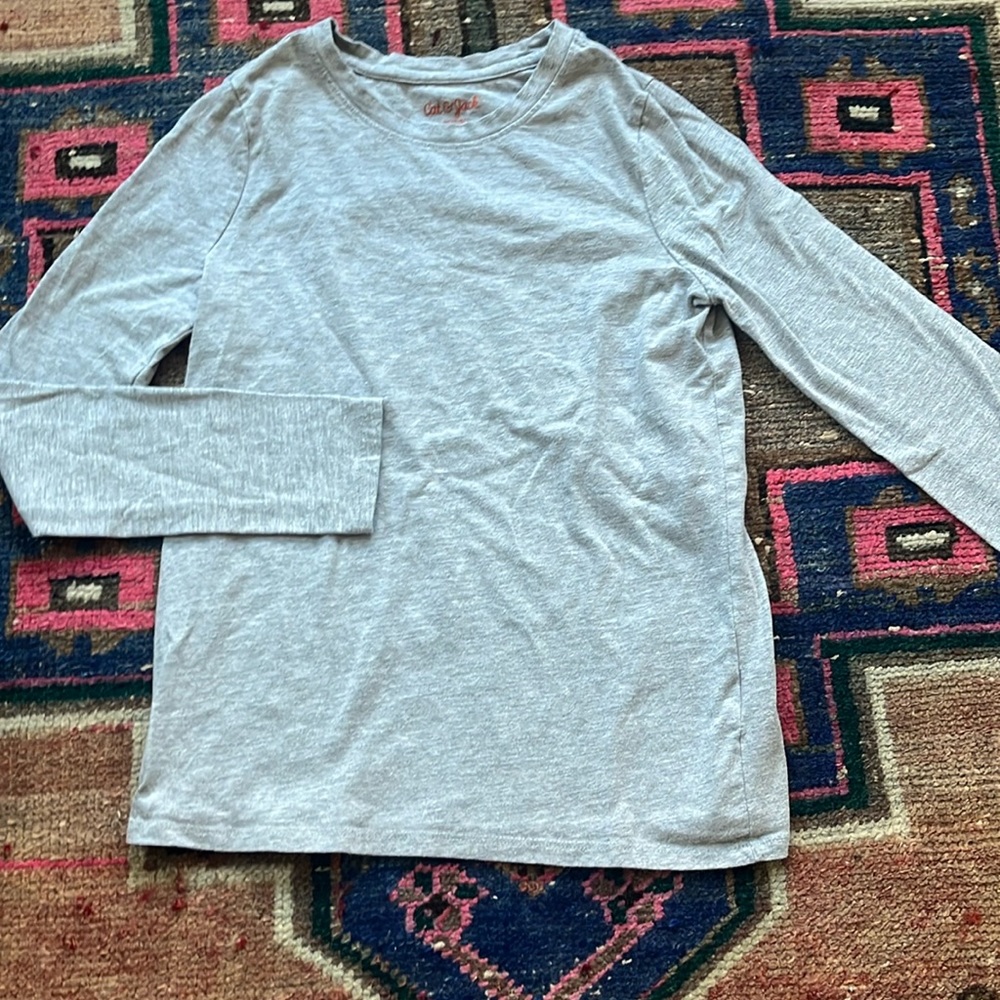 Cat & Jack size 7-8 grey long-sleeve shirt